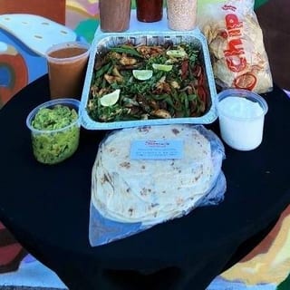 Fajita Feast - Feeds 6 People